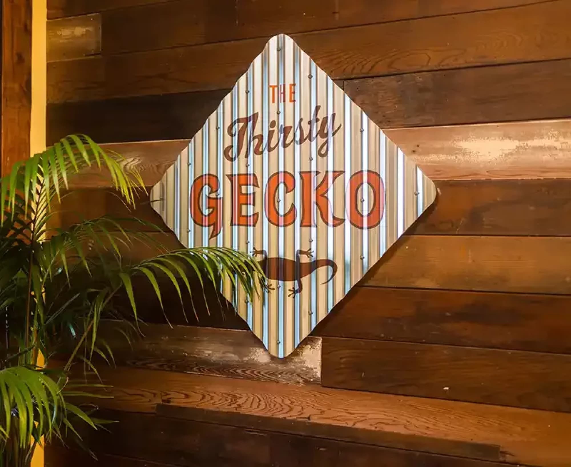 Kona Brewery — thirsty gecko diamond sign