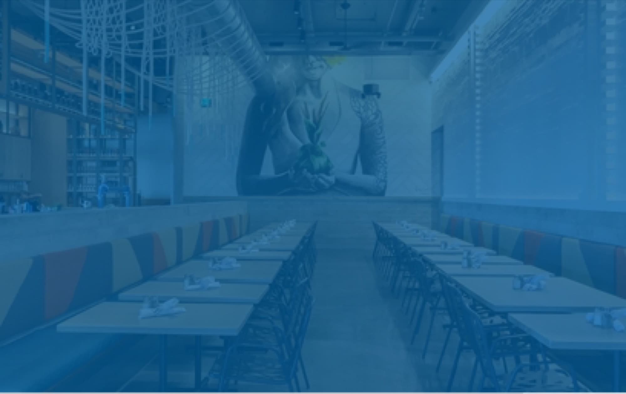 Maui Brewing — Kailua — long tables mural dining room