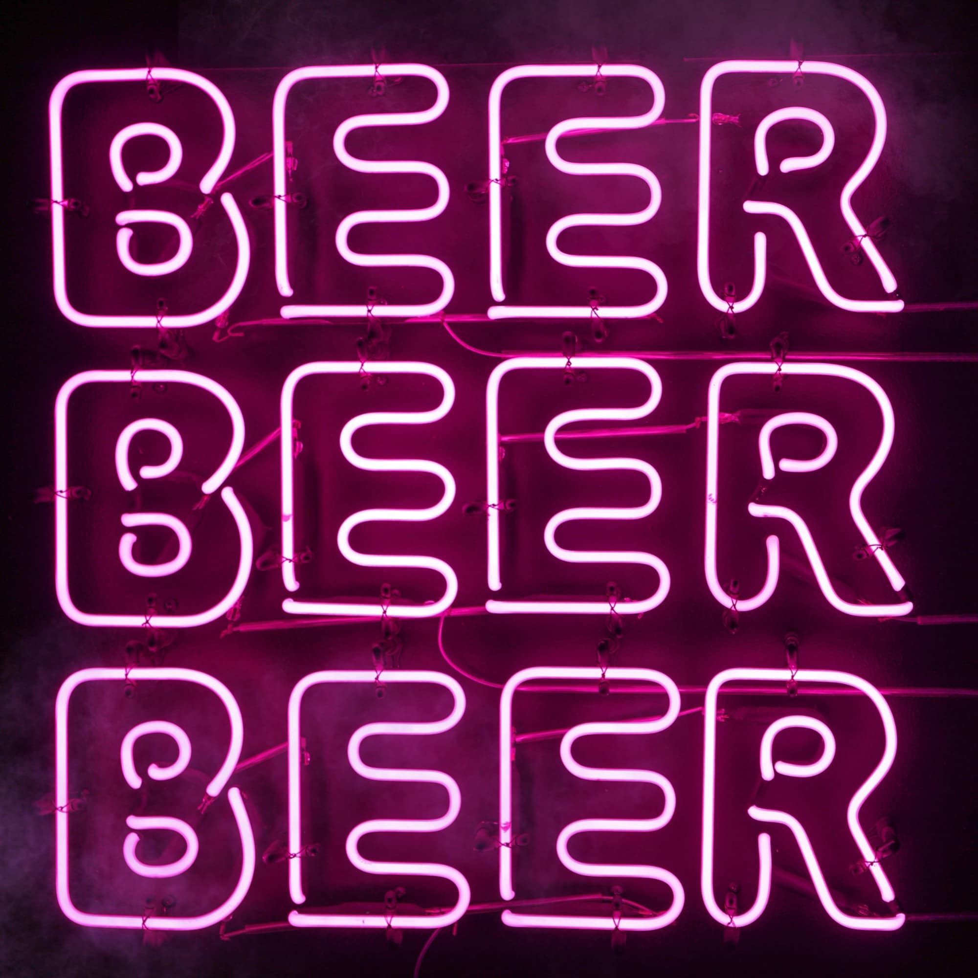 Ola Brew — Hilo — pink neon beer sign